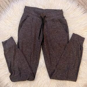 Purple lululemon ready to rulu sweatpants, size 4